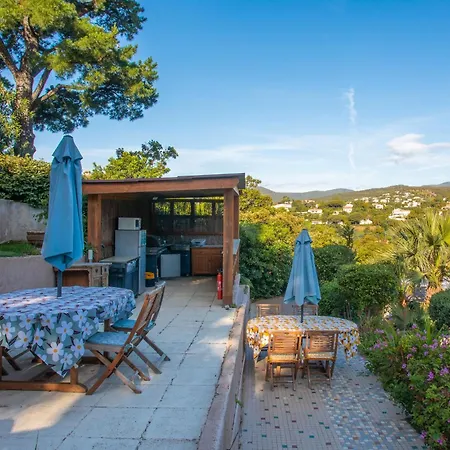 Tricoli By Laorine And Ayana * Roquebrune-sur-Argens